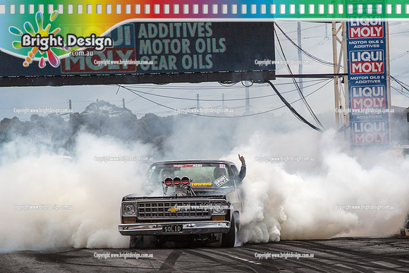 Summernats 28 Sunday 4 Jan 2015  BD  (7885)  SOLID BURNOUT