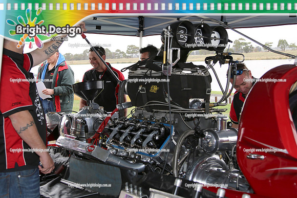 Victorian Drag Boat Club 6 sec Hydro Shoot Out Club Race Day 19 April 2013 Bright Design  (1022)  THUNDER DOWN UNDER