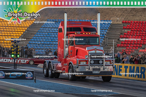 Fast Friday @ Calder Park Drag Racing 16 January 2026 (186334) NZV124 TRUCK