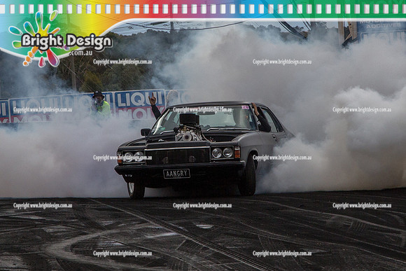Summernats 28 Sunday 4 Jan 2015  BD  (8365)  AANGRY BURNOUT