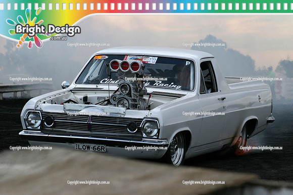 PMC 6 @ Winton Sept 2011 Bright Design (1167)