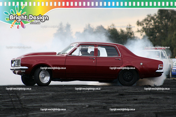 PMC 6 @ Winton Sept 2011 Bright Design (1134)