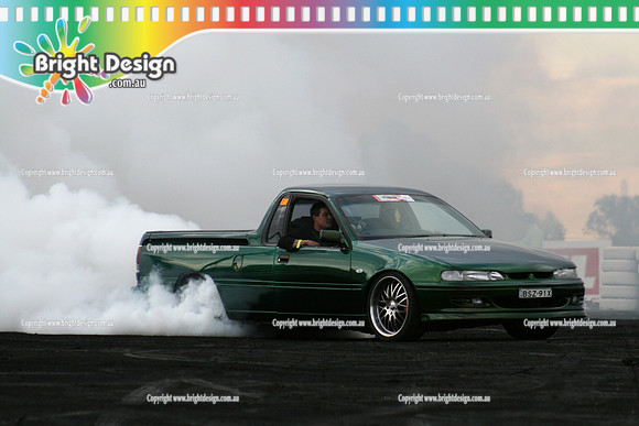 PMC 6 @ Winton Sept 2011 Bright Design (1170)