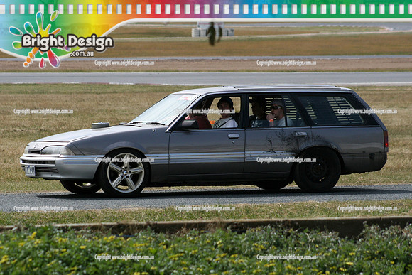 PMC 6 @ Winton Sept 2011 Bright Design (1054)