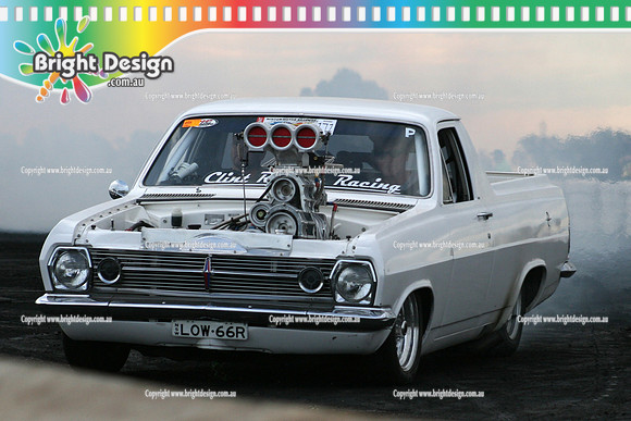PMC 6 @ Winton Sept 2011 Bright Design (1166)