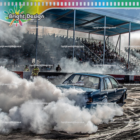 Summernats 34 Sunday 9 Jan 2022  BDMP3085-2  3FIVE5 BURNOUT