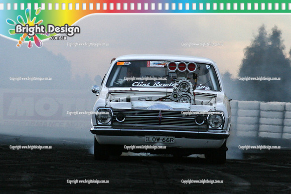 PMC 6 @ Winton Sept 2011 Bright Design (1163)
