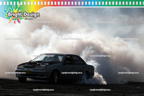 PMC 6 @ Winton Sept 2011 Bright Design (1117)