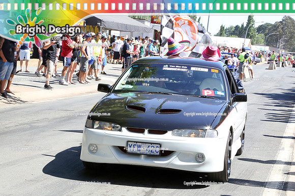 Summernats 26 - SAT 5 Jan 2013 Bright Design (1025)  YFW42C