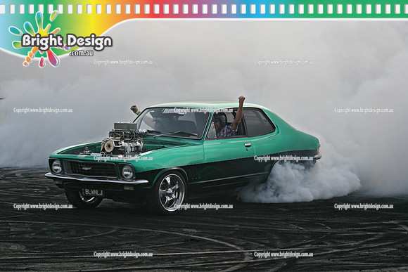 BD12 - Avalon 5k Burnout Comp 21 April 2012 (1477)  BLWNLJ
