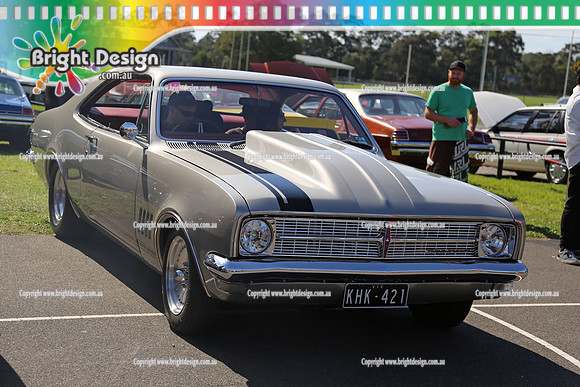 All Holden Day @  Dandeonong 7 April 2013  Bright Design (1093)  KHK421