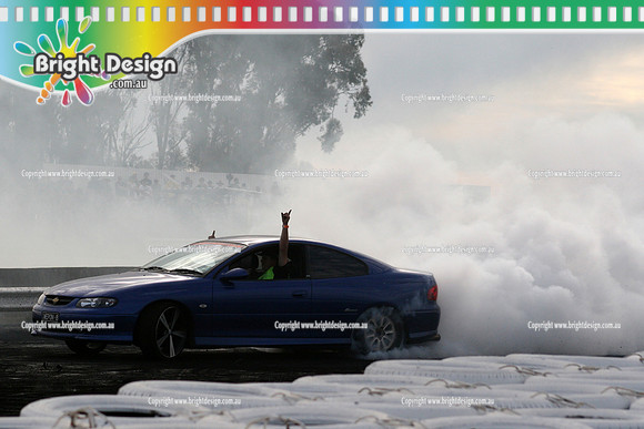 PMC 6 @ Winton Sept 2011 Bright Design (1069)