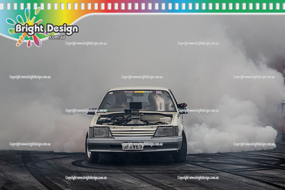 Summernats 28 Sunday 4 Jan 2015  BD  (7729)  3FIVE5 BURNOUT