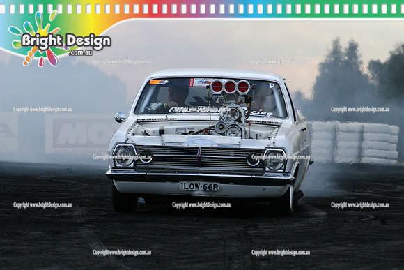 PMC 6 @ Winton Sept 2011 Bright Design (1164)