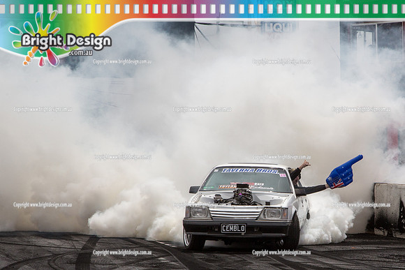 Summernats 28 Sunday 4 Jan 2015  BD  (7849)  CEMBLO BURNOUT