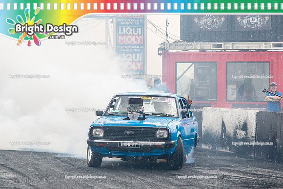Summernats 28 Sunday 4 Jan 2015  BD  (8161)  LYNCHY BURNOUT