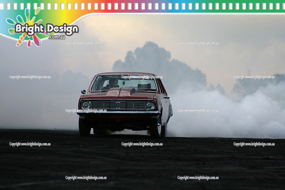 PMC 6 @ Winton Sept 2011 Bright Design (1139)