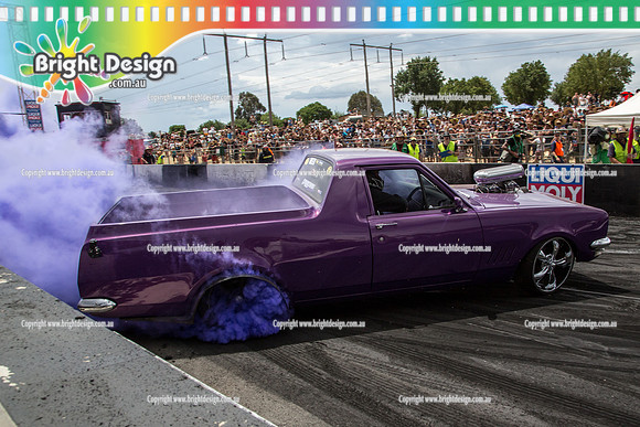 Summernats 28 Sunday 4 Jan 2015  BD  (8098)  1TUFHG BURNOUT