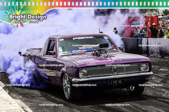 Summernats 28 Sunday 4 Jan 2015  BD  (8095)  1TUFHG BURNOUT