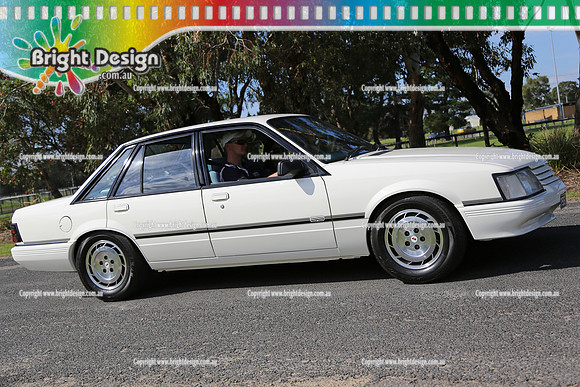 All Holden Day @  Dandeonong 7 April 2013  Bright Design (1470)  12062H
