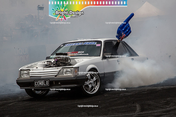 Summernats 28 Sunday 4 Jan 2015  BD  (7871)  CEMBLO BURNOUT