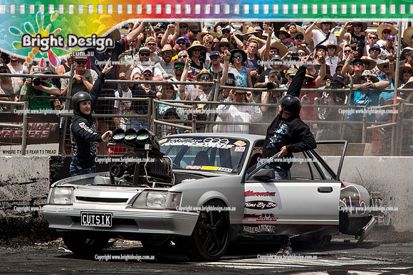 Summernats 28 Sunday 4 Jan 2015  BD  (7968)  CUTSIK BURNOUT