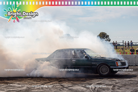 Asponats #1 Burnout Comp @ Bairnsdale 22 Aug 2015 (1027)  BITTER