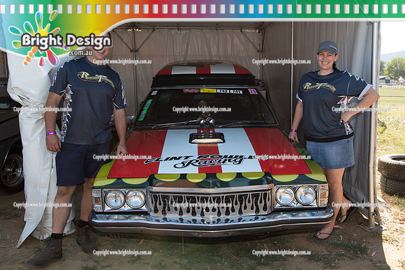 Summernats 28 Friday 2 Jan 2015  BD  (373)  RIVERINA THRASHERS  CROWD
