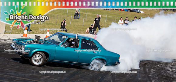 Asponats #1 Burnout Comp @ Bairnsdale 22 Aug 2015 (1953)  BRNRBA