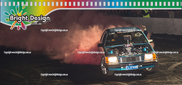 Asponats #1 Burnout Comp @ Bairnsdale 22 Aug 2015 (3988)-2  CLIFV8