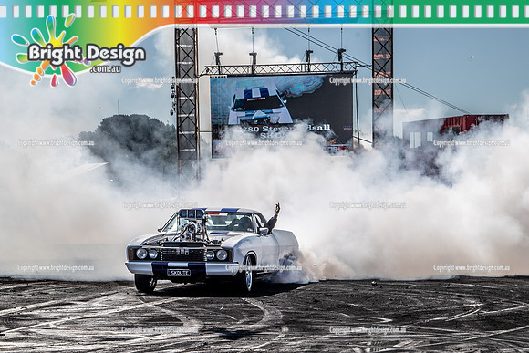 Summernats 34 Sunday 9 Jan 2022  BDMP2010  SKDUTE BURNOUT