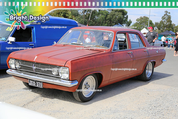 All Holden Day @  Dandeonong 7 April 2013  Bright Design (1041)  JXA371