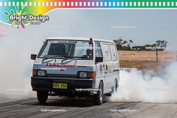 Street Machine Drag Challenge 3  SMDC3  BDMP3517  HSV490 VAN  CON PAKOS