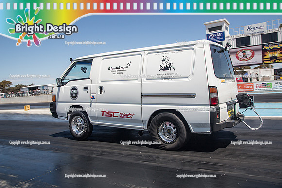 Street Machine Drag Challenge 3  SMDC3  BDMP3525  HSV490 VAN  CON PAKOS