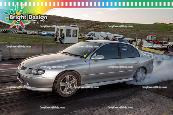 Fast Friday @ Calder Park Drag Racing  FRIDAY 10 Feb 2017   (77122)  1127  VX  TBC 2017