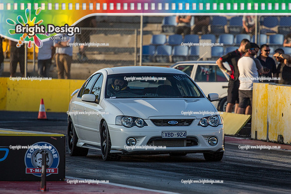 Fast Friday @ Calder Park Drag Racing  FRIDAY 10 Feb 2017   (77029)  XBD924