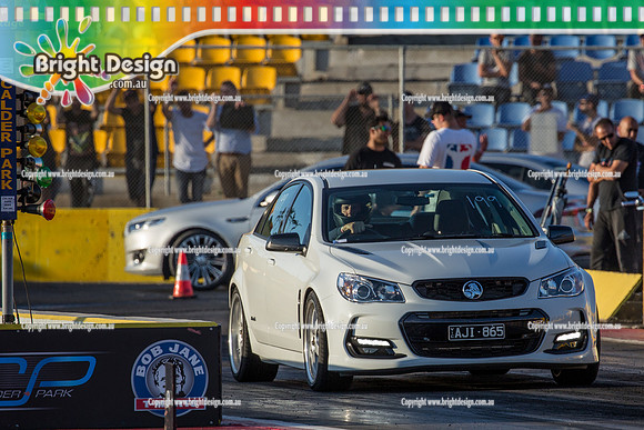 Fast Friday @ Calder Park Drag Racing  FRIDAY 10 Feb 2017   (76931)  AJI865