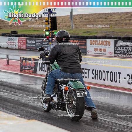 Fast Friday @ Calder Park Drag Racing  FRIDAY 24 Feb 2017  (77616)  MI972 bike