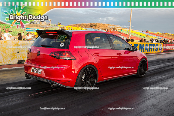 Fast Friday @ Calder Park Drag Racing  FRIDAY 10 March 2017  (80887)  1AO7WI