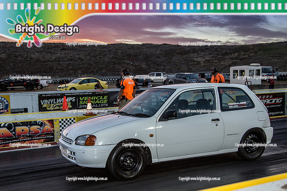 Fast Friday @ Calder Park Drag Racing  FRIDAY 10 March 2017  (81085)   UXO369  1531