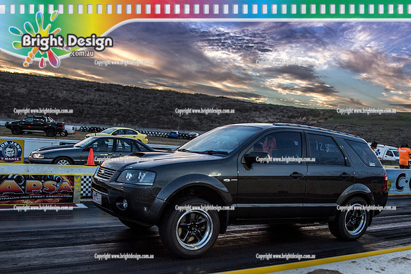 Fast Friday @ Calder Park Drag Racing  FRIDAY 10 March 2017  (81053)  ZMM423  125 territory