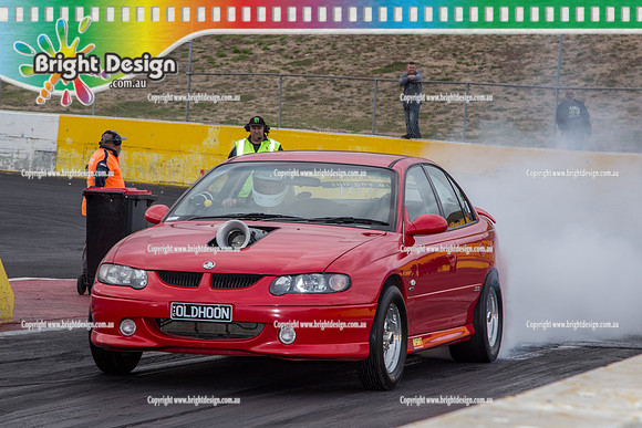 Fast Friday @ Calder Park Drag Racing  FRIDAY 24 Feb 2017  (77622)  OLDHOON  107