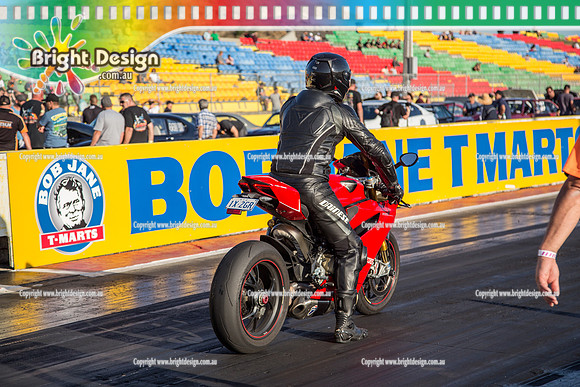 Fast Friday @ Calder Park Drag Racing  FRIDAY 10 Feb 2017   (76746)  1X2GR  BIKE ducati