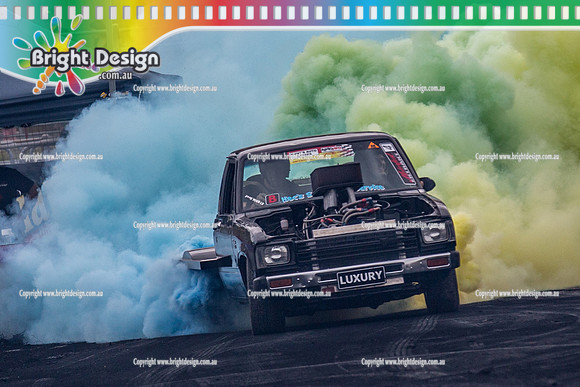 Motorfest @ Lardner Park SAT 11 March 2017 (20646)  LUXURY BURNOUT