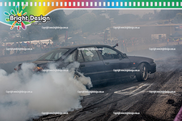 Motorfest @ Lardner Park SAT 11 March 2017 (20229)  TWNSKD BURNOUT