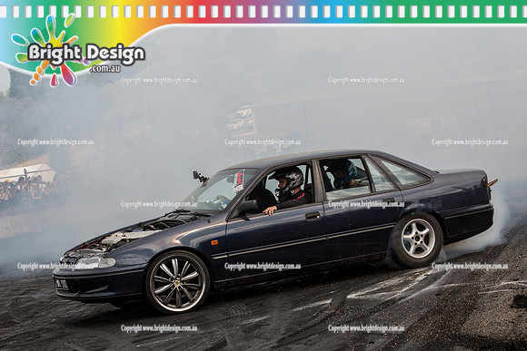 Motorfest @ Lardner Park SAT 11 March 2017 (20224)  TWNSKD BURNOUT