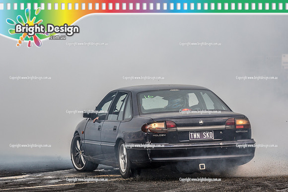Motorfest @ Lardner Park SAT 11 March 2017 (20221)  TWNSKD BURNOUT