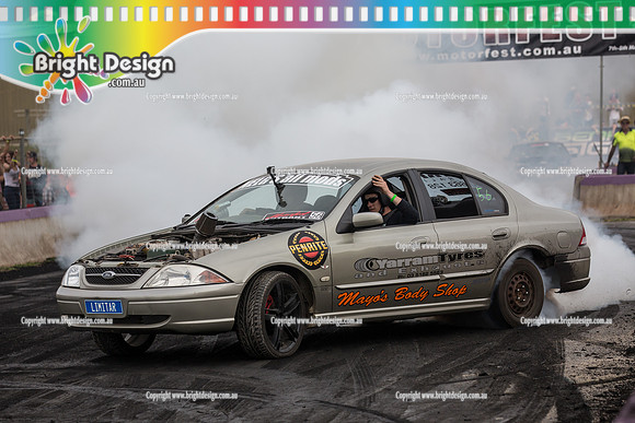 Motorfest @ Lardner Park SAT 11 March 2017 (20127)  LIMITAR BURNOUT