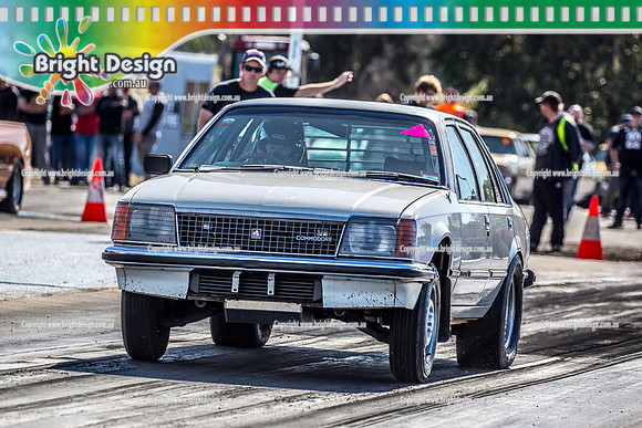 Holden Powered Nationals Drag Racing @ Heathcote Park Raceway Sat 6 May 2017 (4663)  WHITE VC  COMMODORE