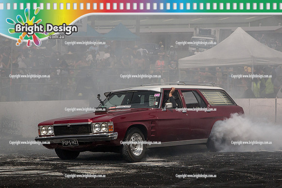Summernats 28 Sunday 4 Jan 2015  BD  (8289)  POPSHZ BURNOUT